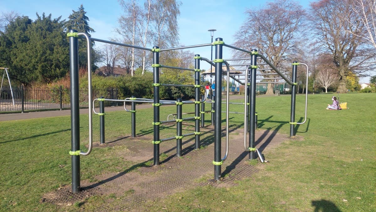 Lewisvale Park Playground - Image 2