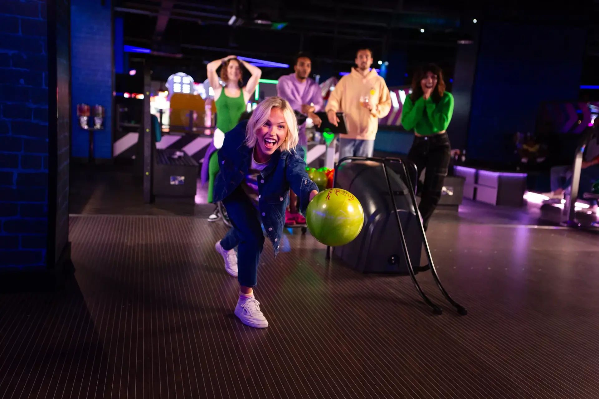 Hollywood Bowl Dunfermline