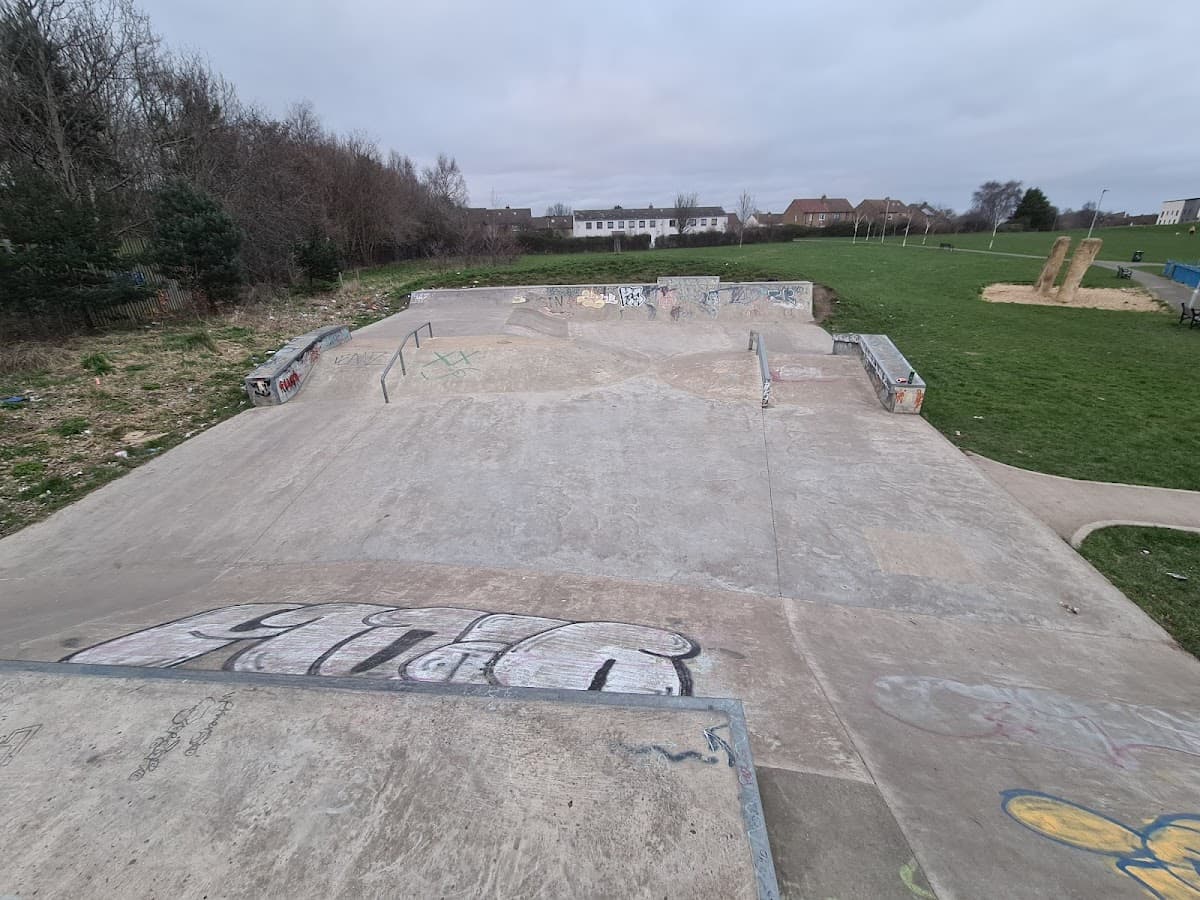 Easter Drylaw Park - Image 2