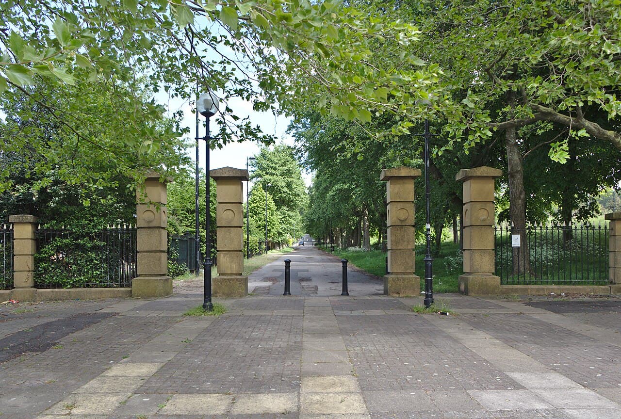 Everton Park - Image 2