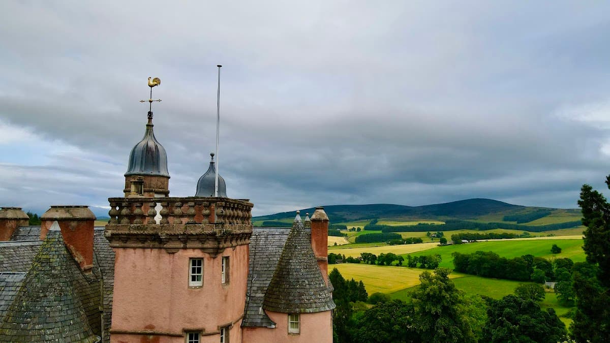 Craigievar Castle (National Trust for Scotland) - Main view