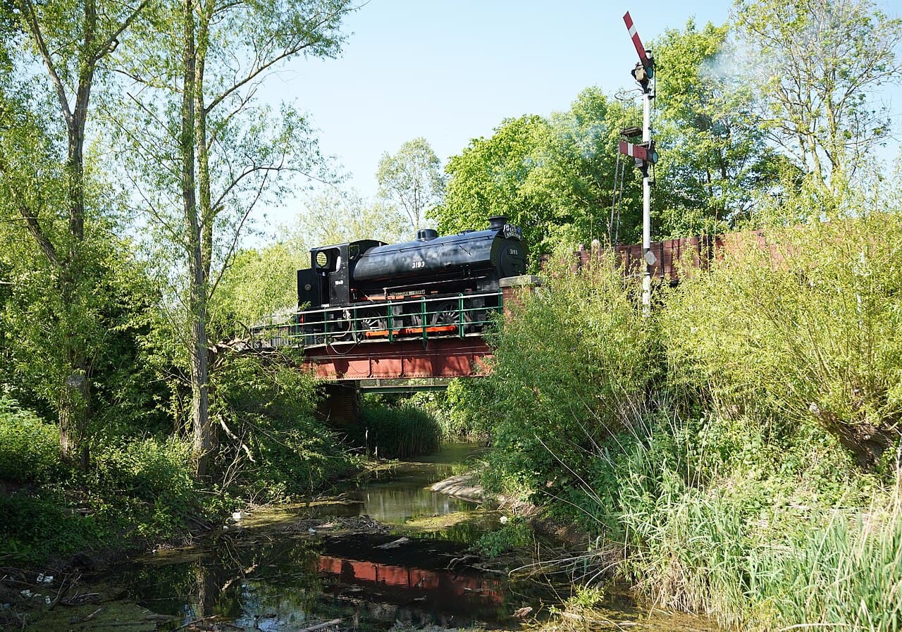 Colne Valley Railway - (Castle Hedingham) - Image 2