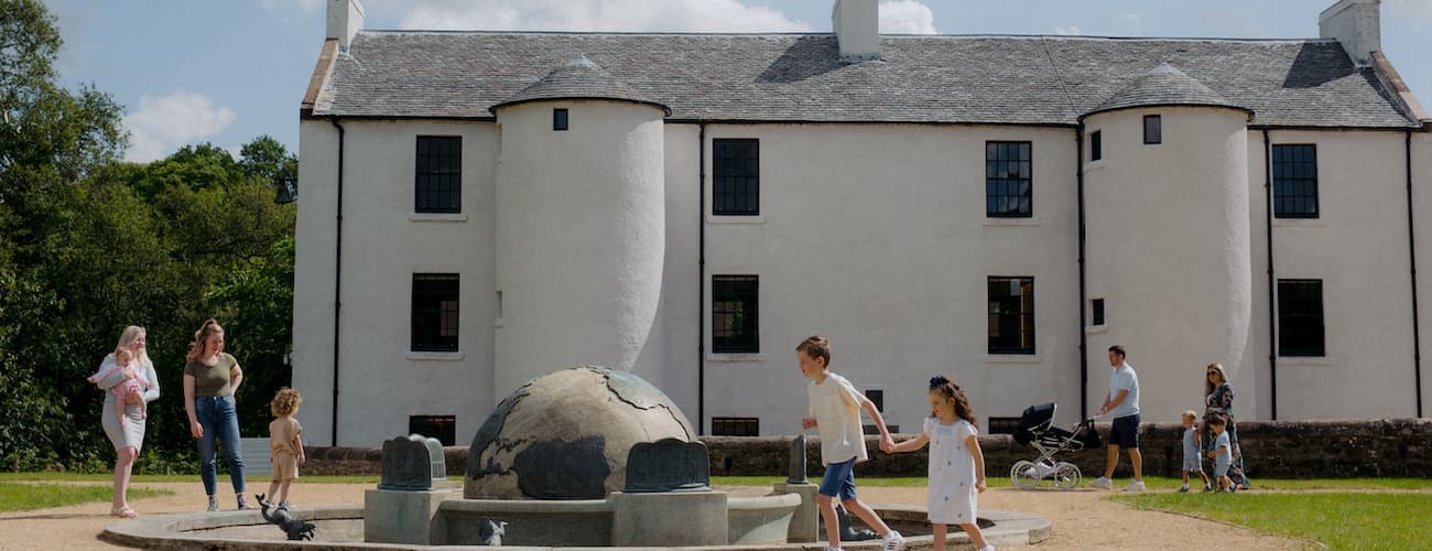 David Livingstone Birthplace - Main view