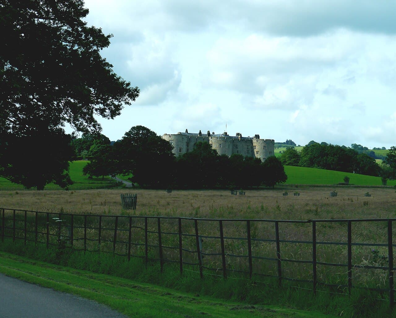 Chirk Castle - Image 3