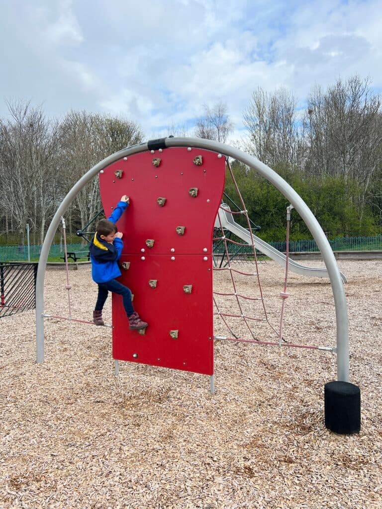 Fairmilehead Public Park - Image 2