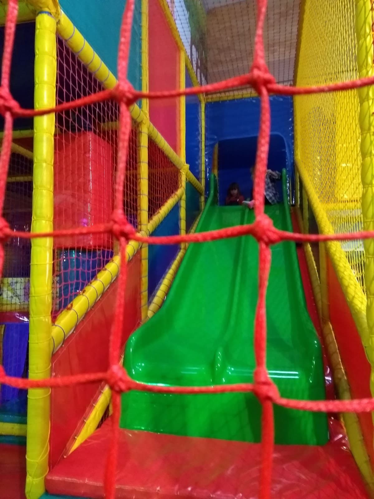 Ultimate Kids Play Centre - Main view