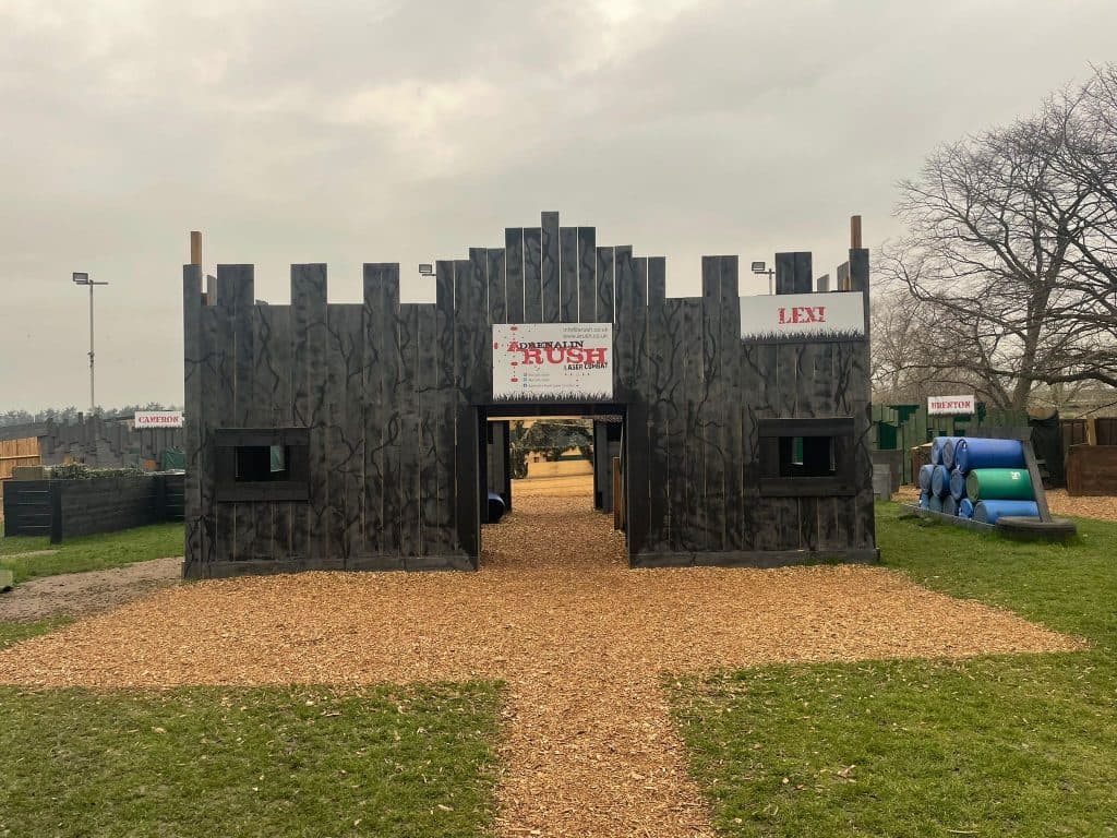 Adrenalin Rush Laser Combat - Image 1