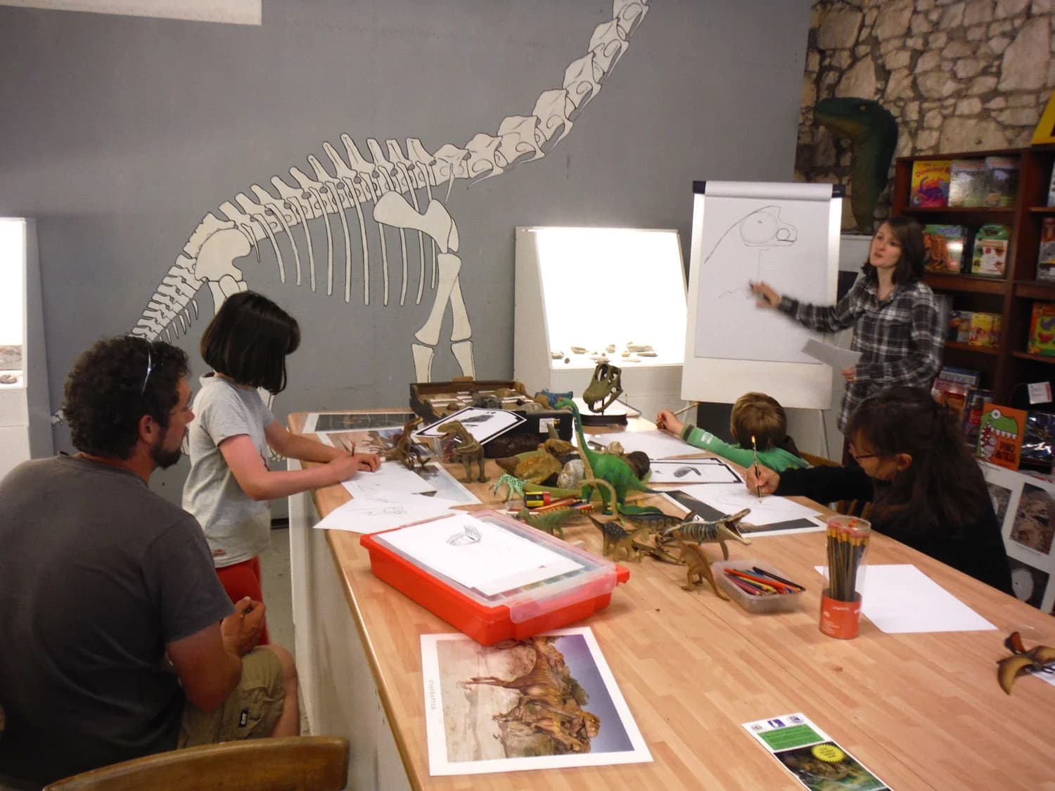 Dinosaur Expedition Centre - Main view