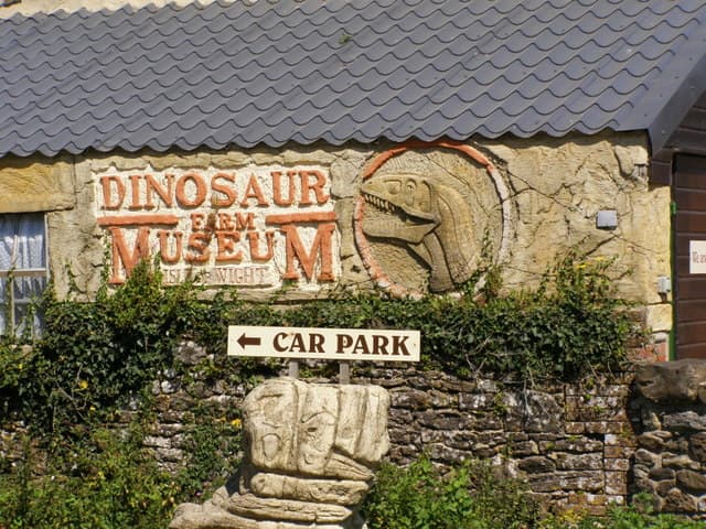 Dinosaur Expedition Centre - Image 2