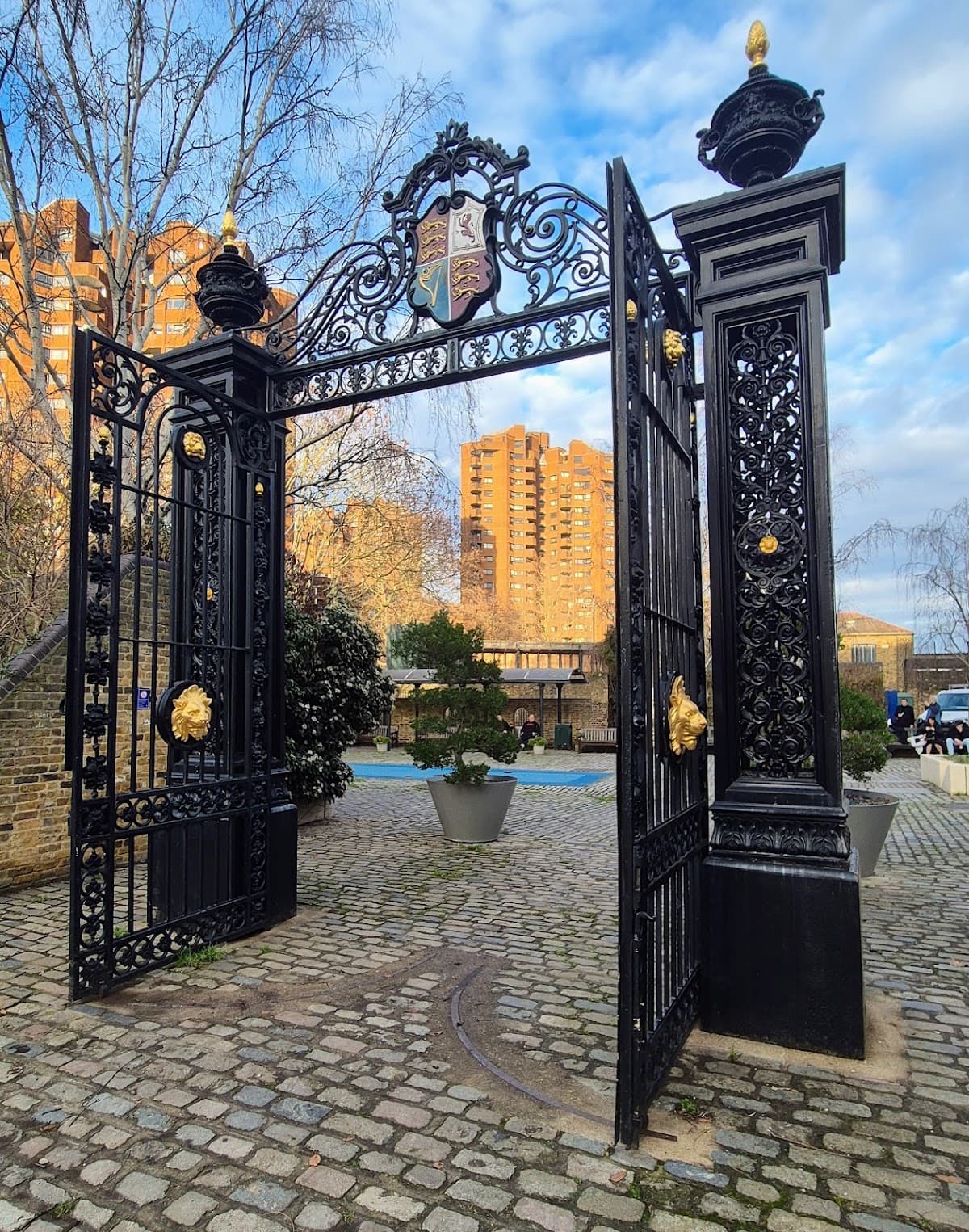 Cremorne Gardens - Main view