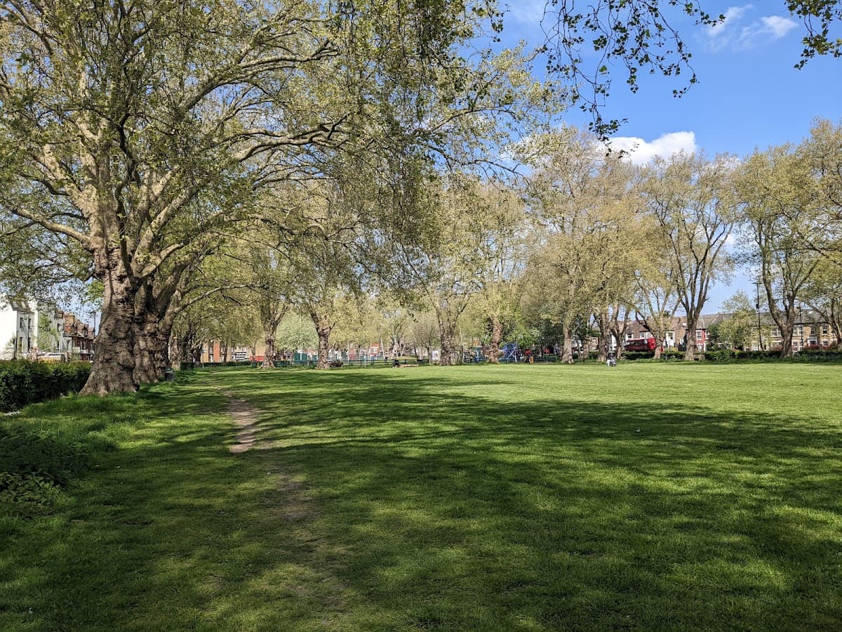 Ducketts Common - Image 1