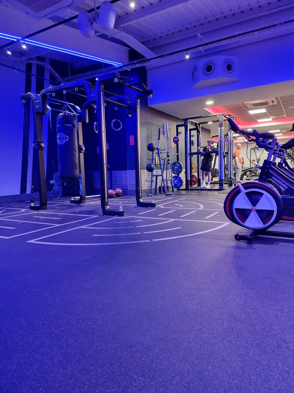 Chesham Leisure Centre - Image 3