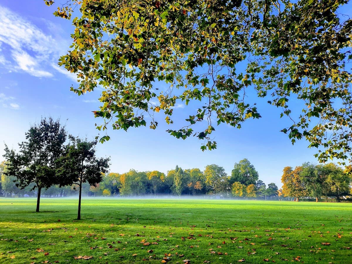 Queen's Park - Image 1