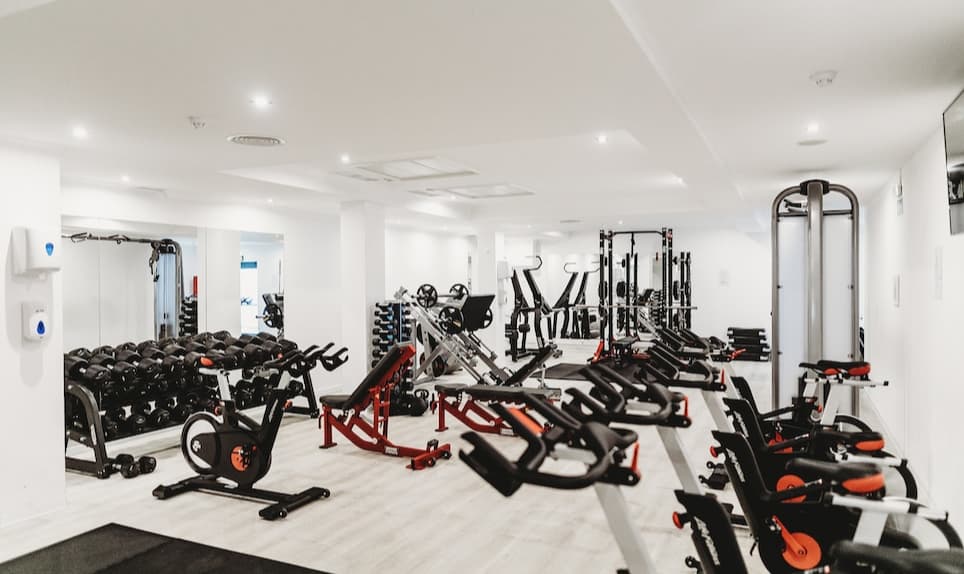 Farnham Leisure Centre - Image 2