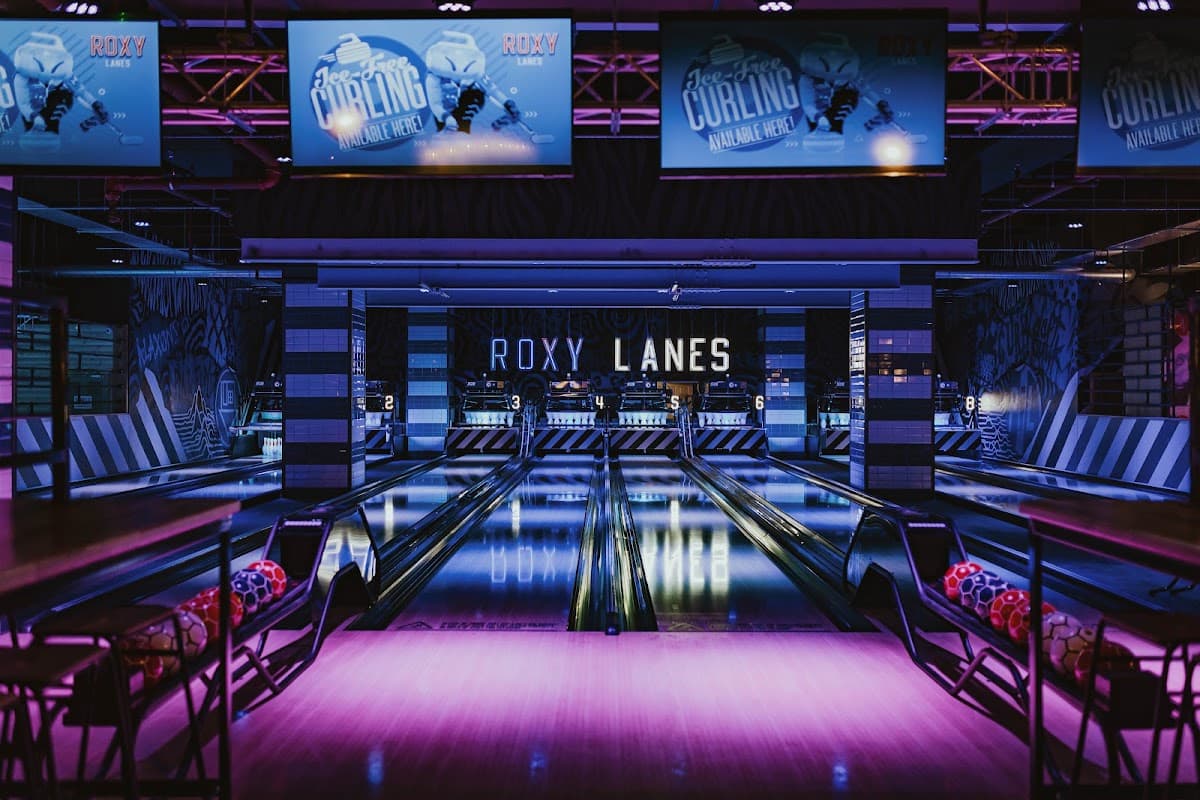 Roxy Lanes Edinburgh Rose Street - Image 1