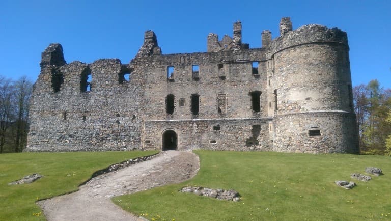 Balvenie Castle - Main view