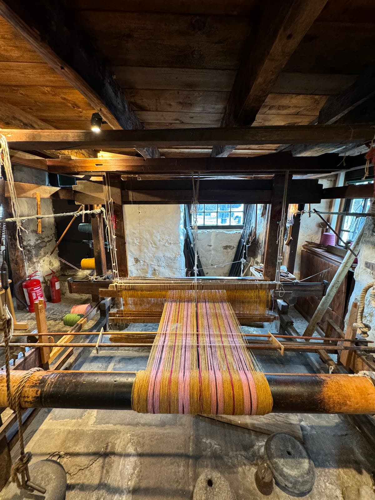 Weaver's Cottage (National Trust for Scotland) - Image 2