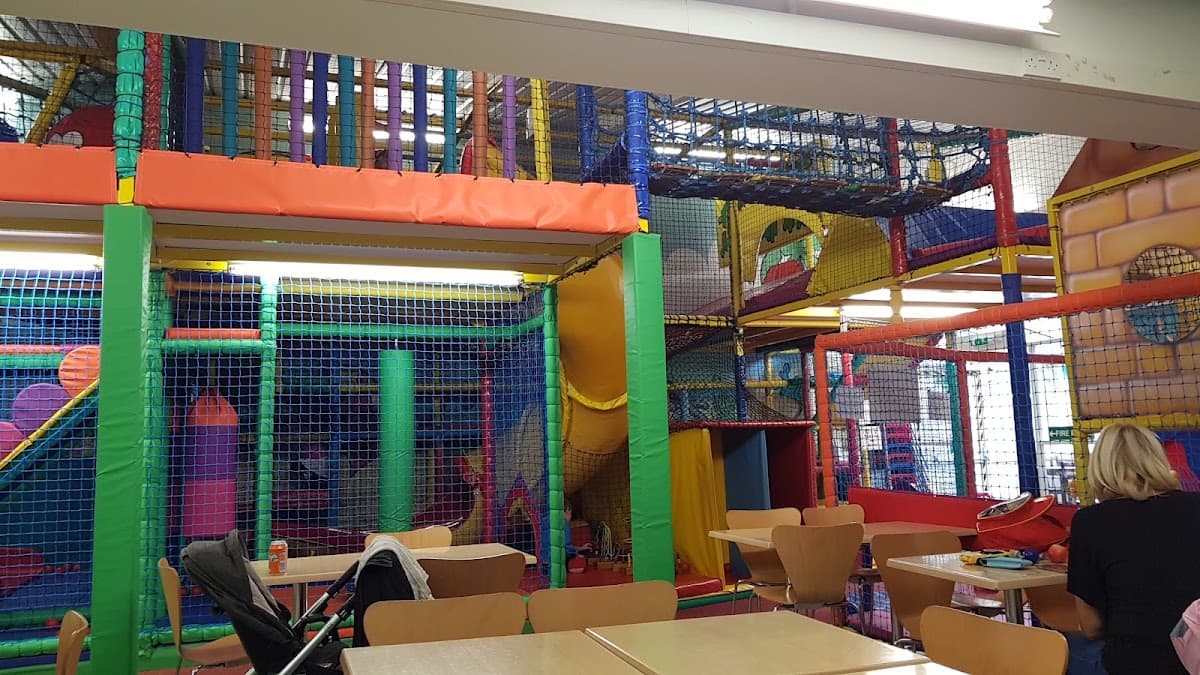The Playbarn - Sawbridgeworth - Image 2