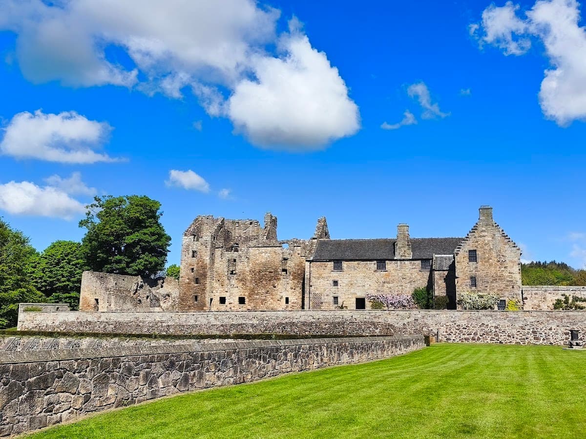 Aberdour Castle and Gardens - Main view