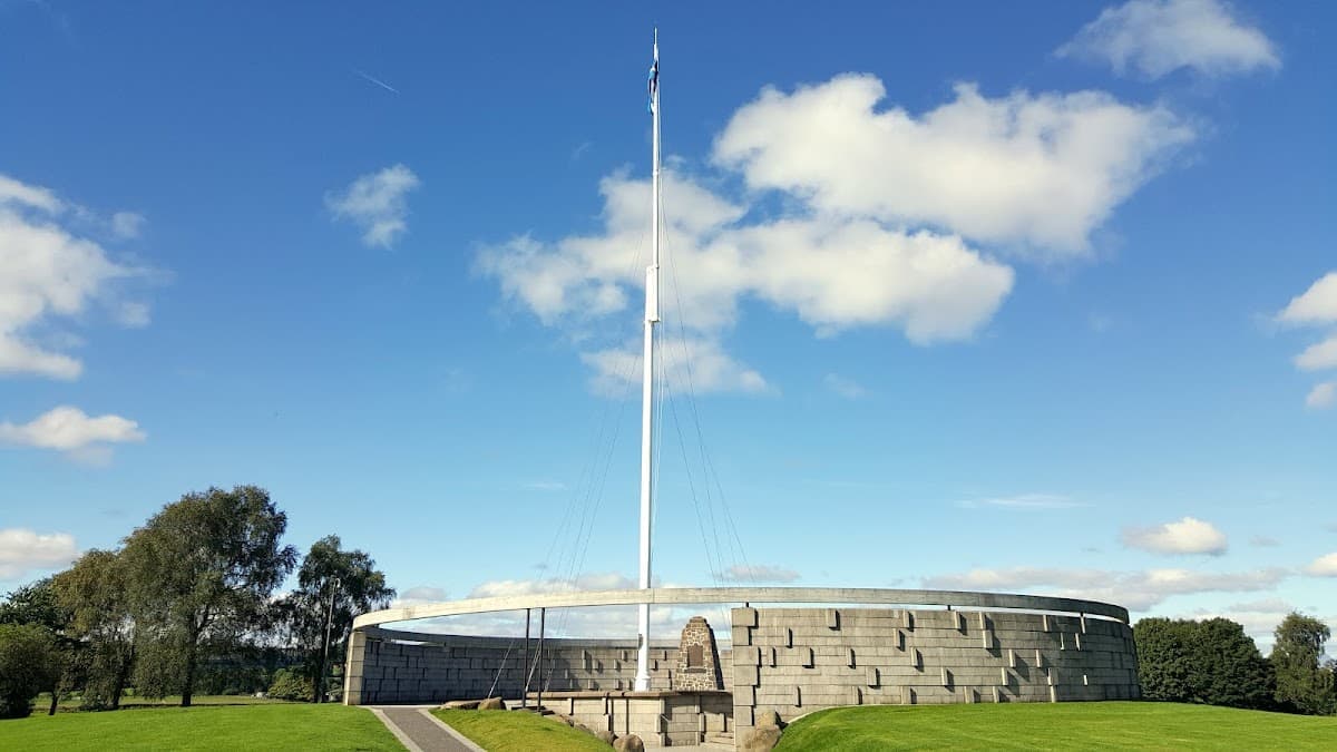 The Battle of Bannockburn Visitor Centre (National Trust for Scotland) - Image 1