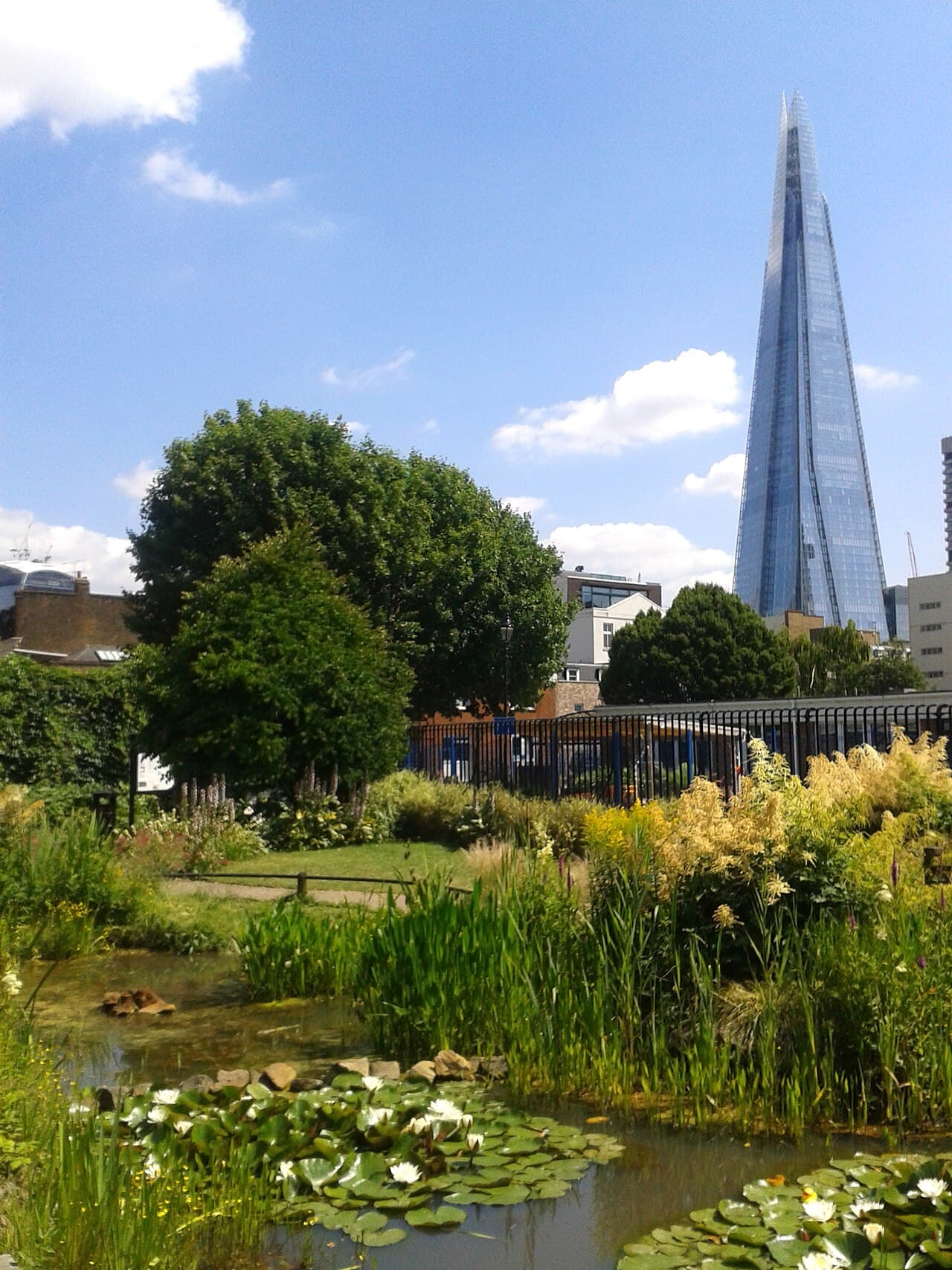 Red Cross Garden - Main view
