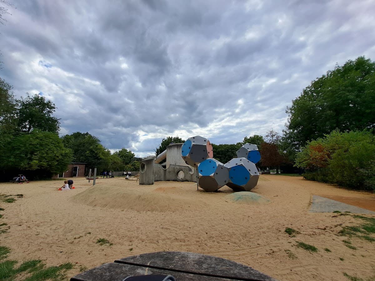 Marylebone Green Playground - Image 2