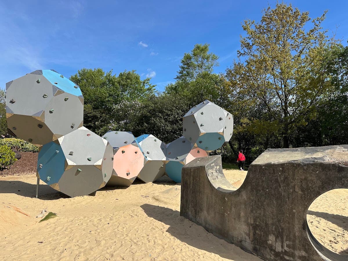 Marylebone Green Playground - Image 3