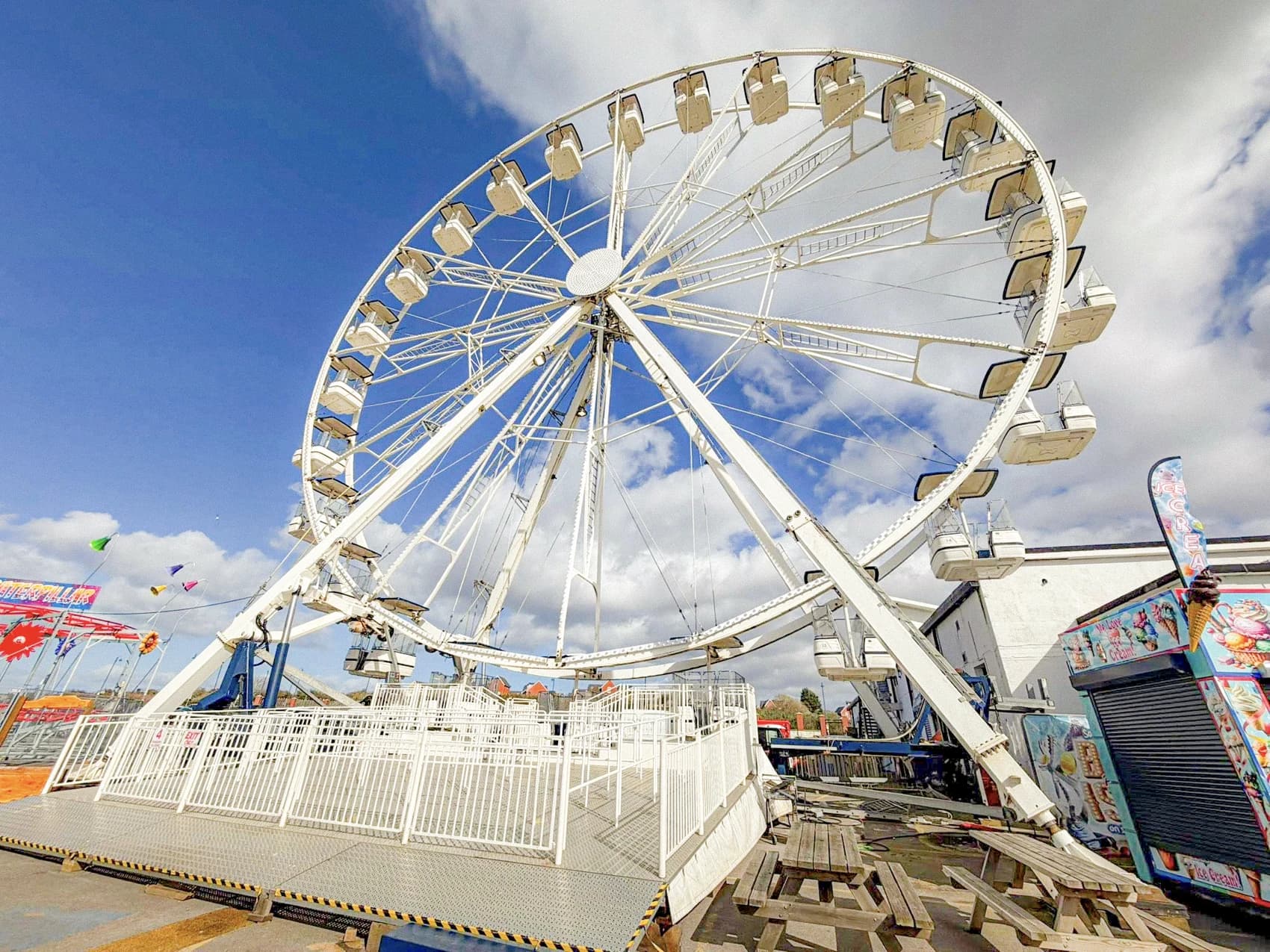 Barry Island - Image 2