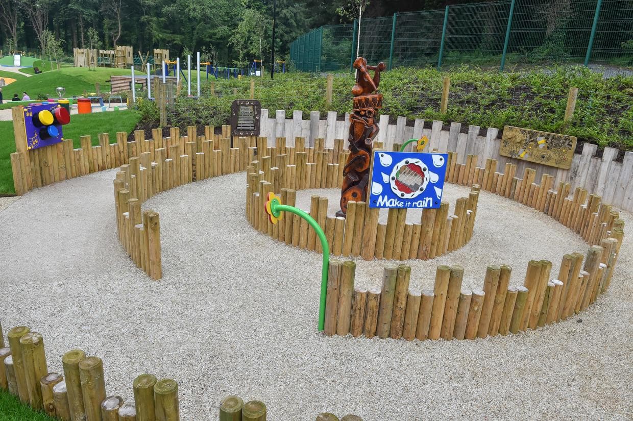 Mo Mowlam Play Park - Image 4
