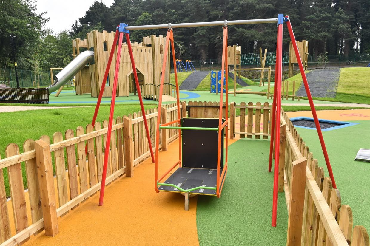 Mo Mowlam Play Park - Image 5