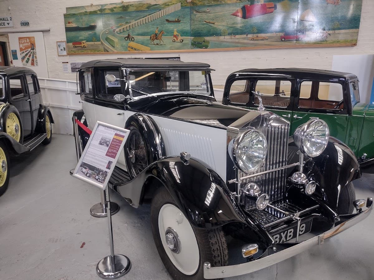 Dundee Museum of Transport - Image 5