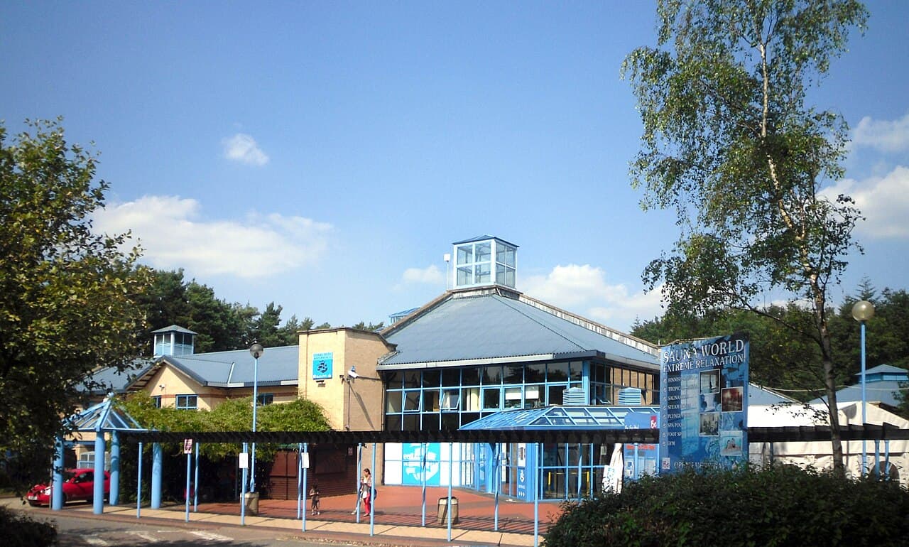 Coral Reef Waterworld - Image 2
