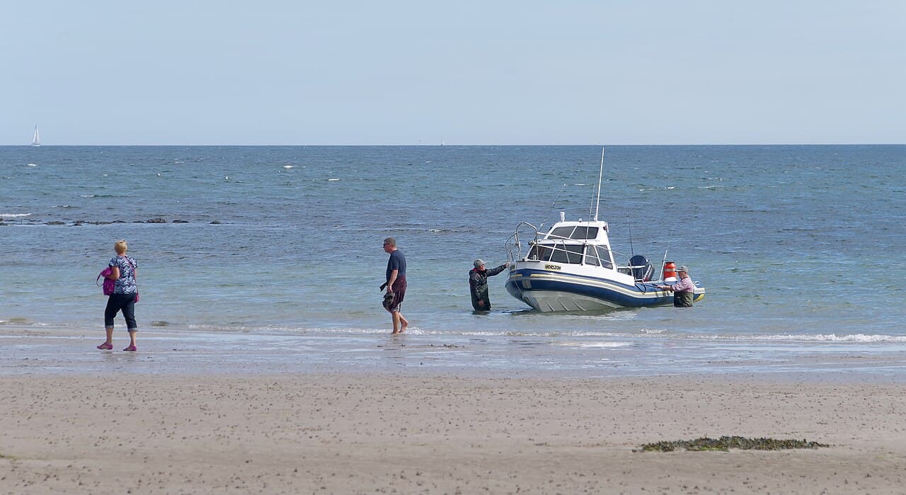 Beadnell Bay Beach - Main view
