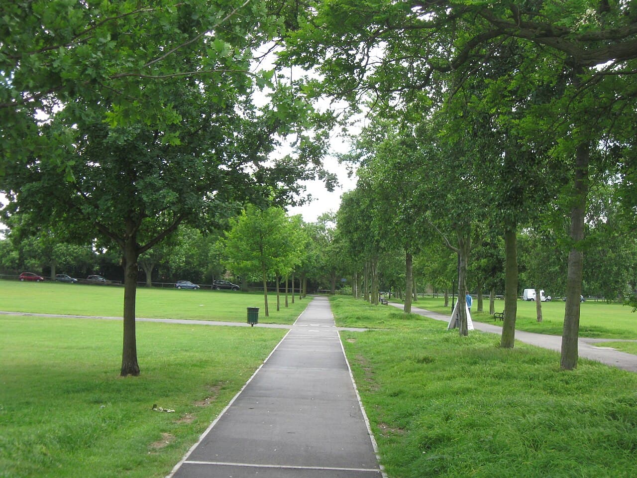 Clapham Playground - Image 1