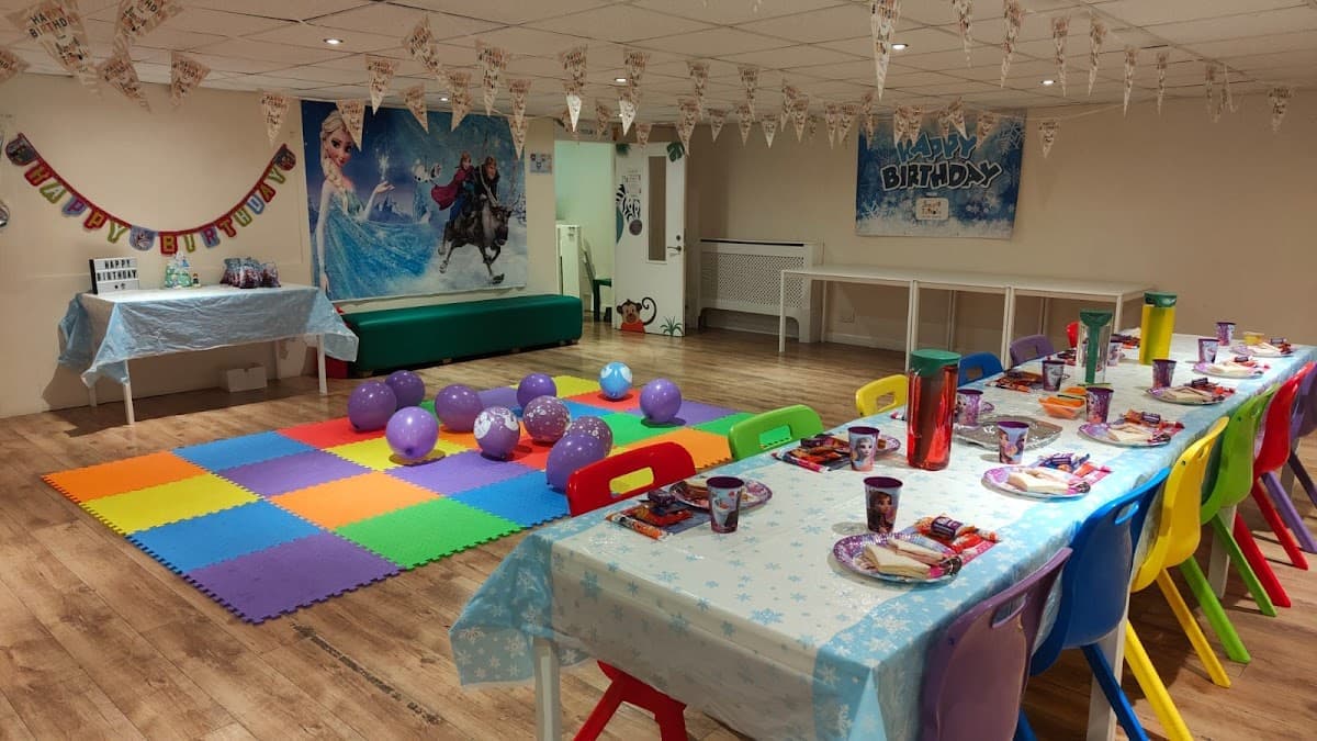 Jungle Tumble Play Cafe - Image 1