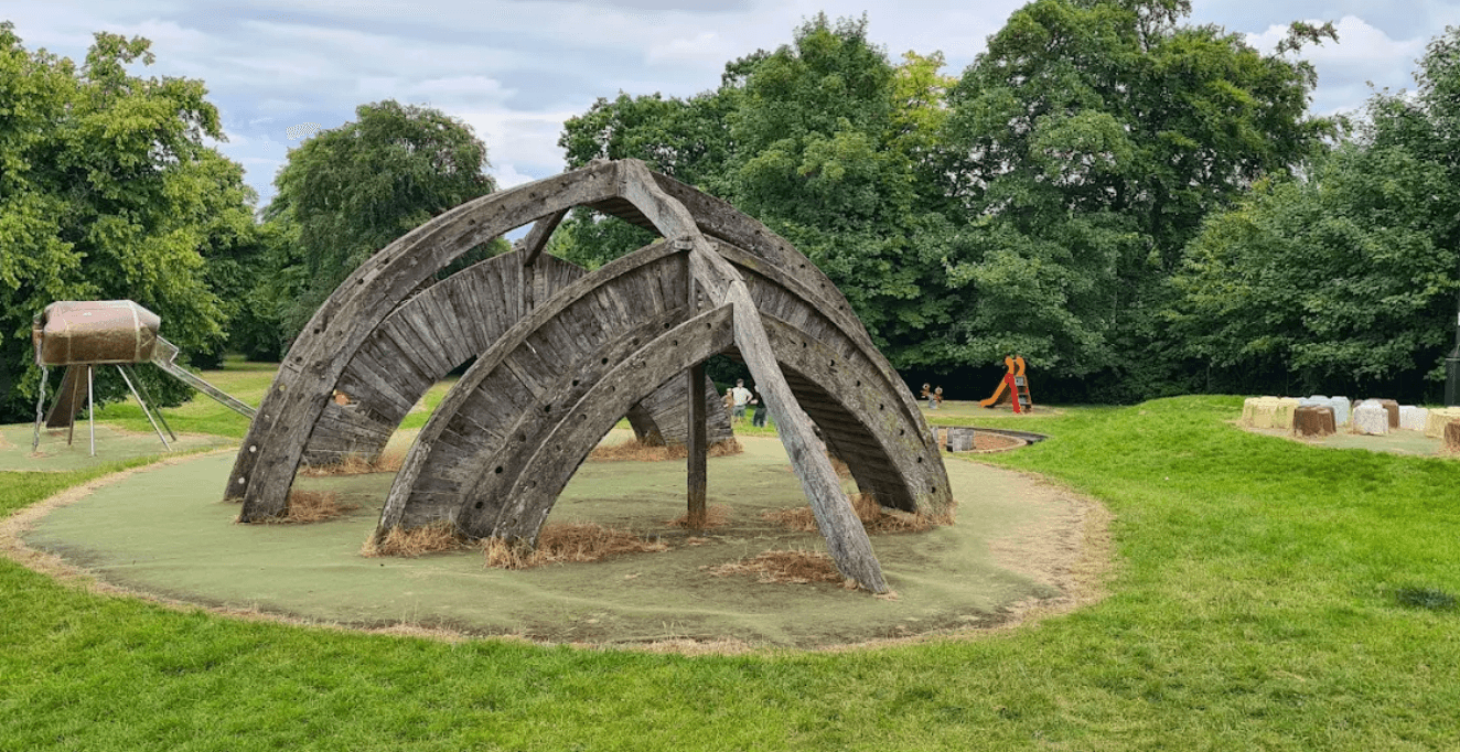 Bellahouston Park - Image 3