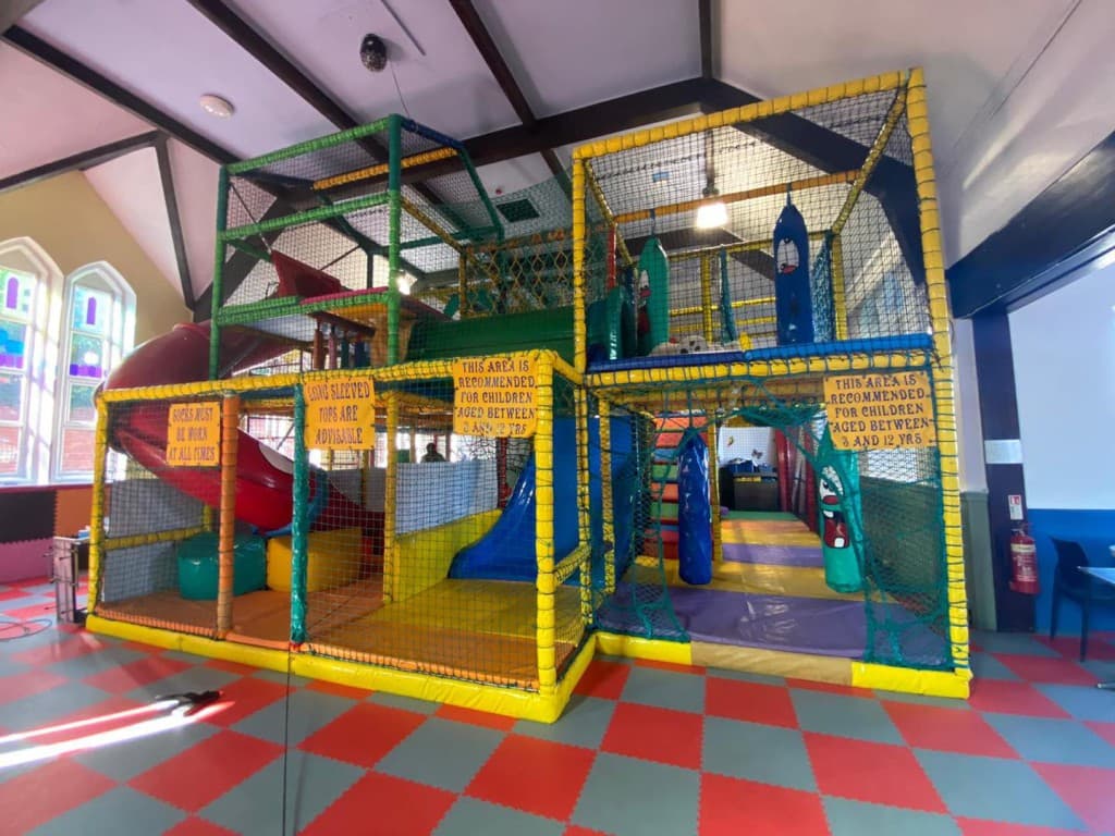 Camelot Play Castle - Image 3