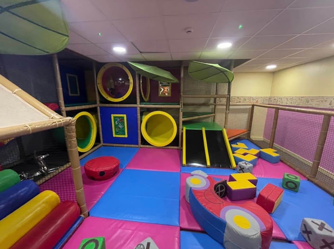 Timetwisters Play Centre - Image 5