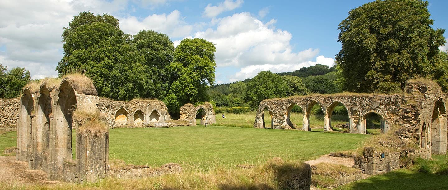 Hailes Abbey - Main view