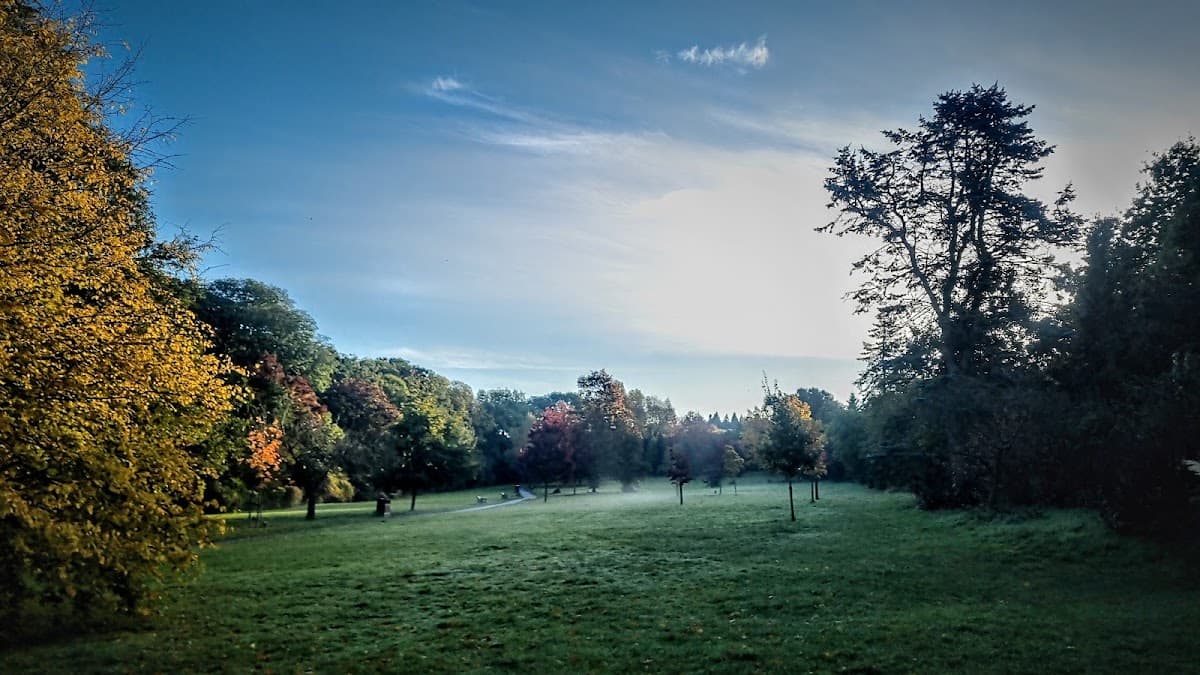 Knighton Park - Image 1