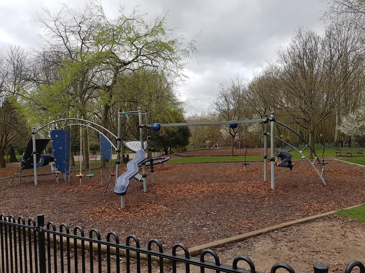 Knighton Park - Image 2