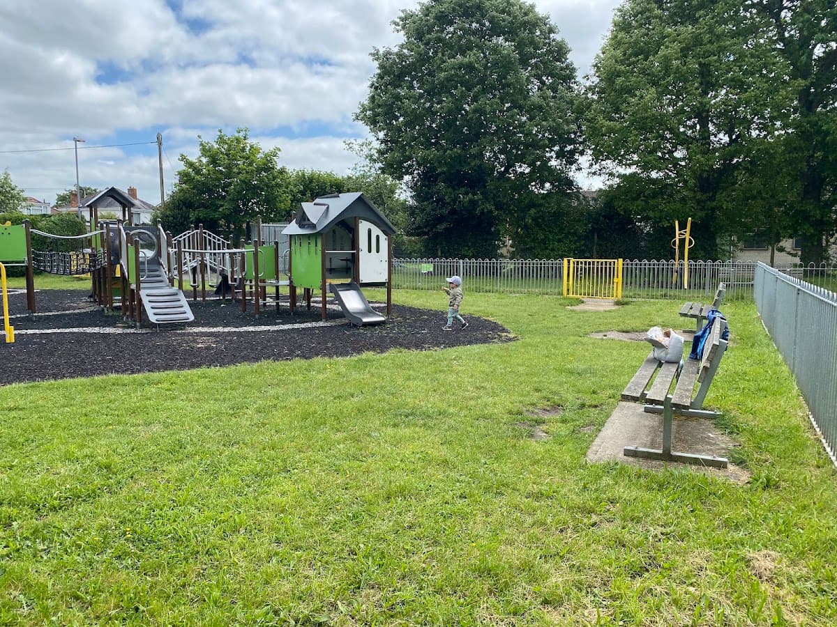 Endfield Road Play Park - Main view