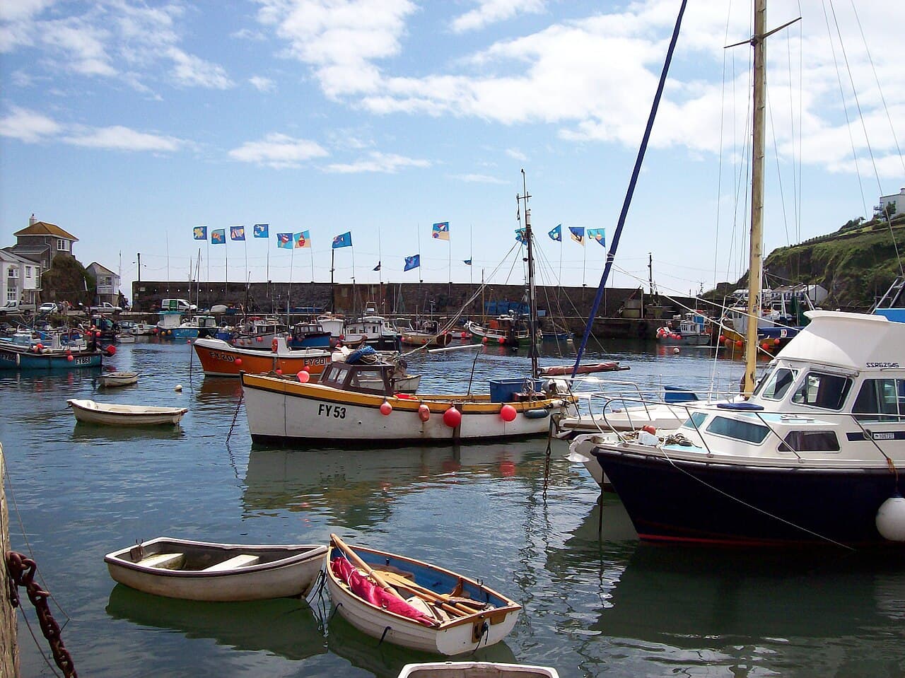 Mevagissey Harbour - Image 4