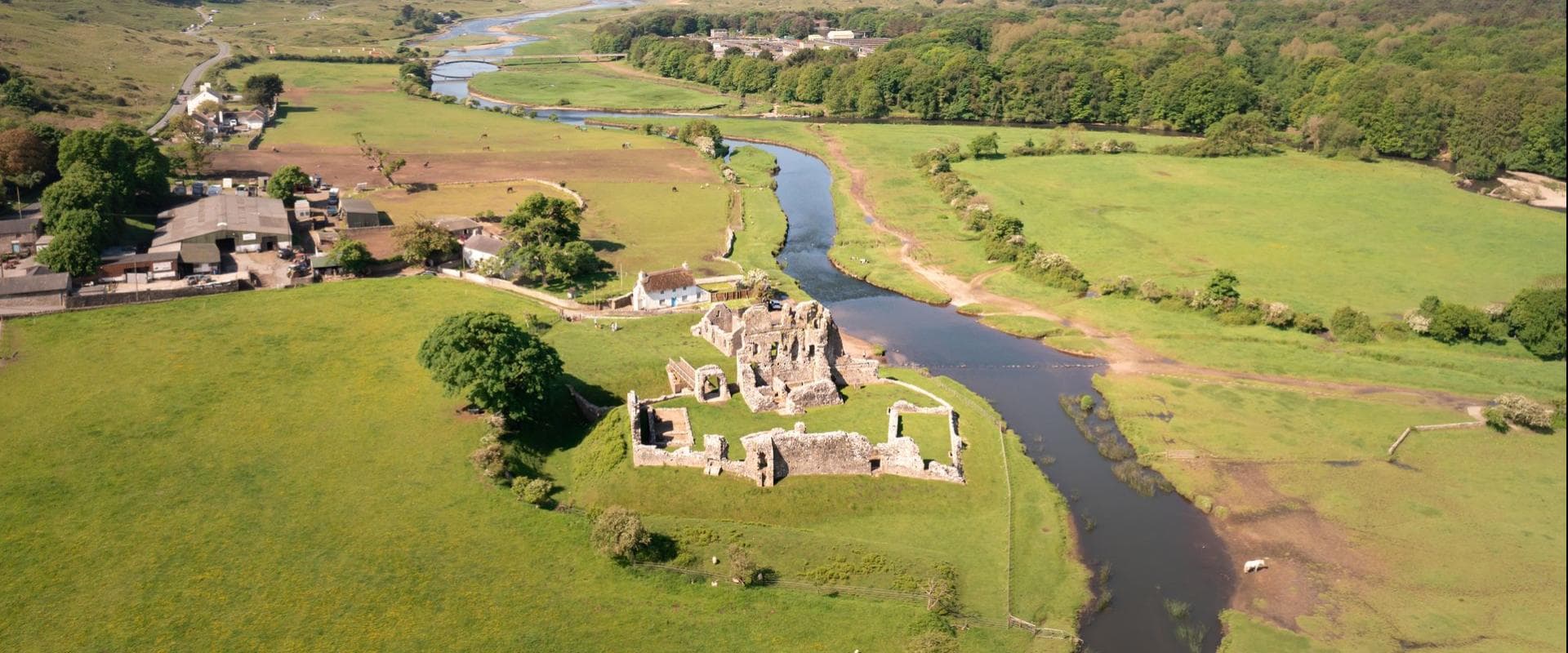 Ogmore Castle - Image 2