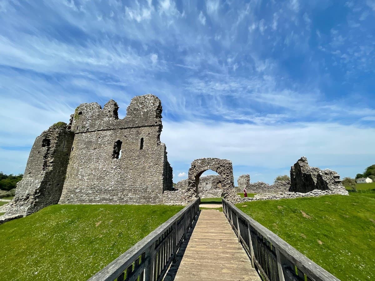 Ogmore Castle - Image 3