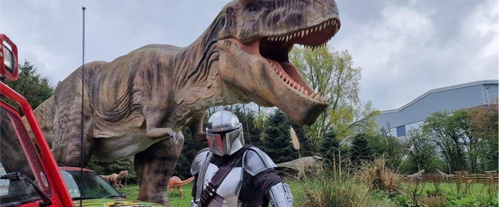 Hoo Zoo and Dinosaur World - Image 2