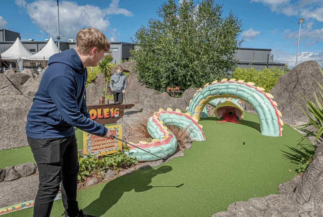 Jurassic Parrr Adventure Golf - Image 4