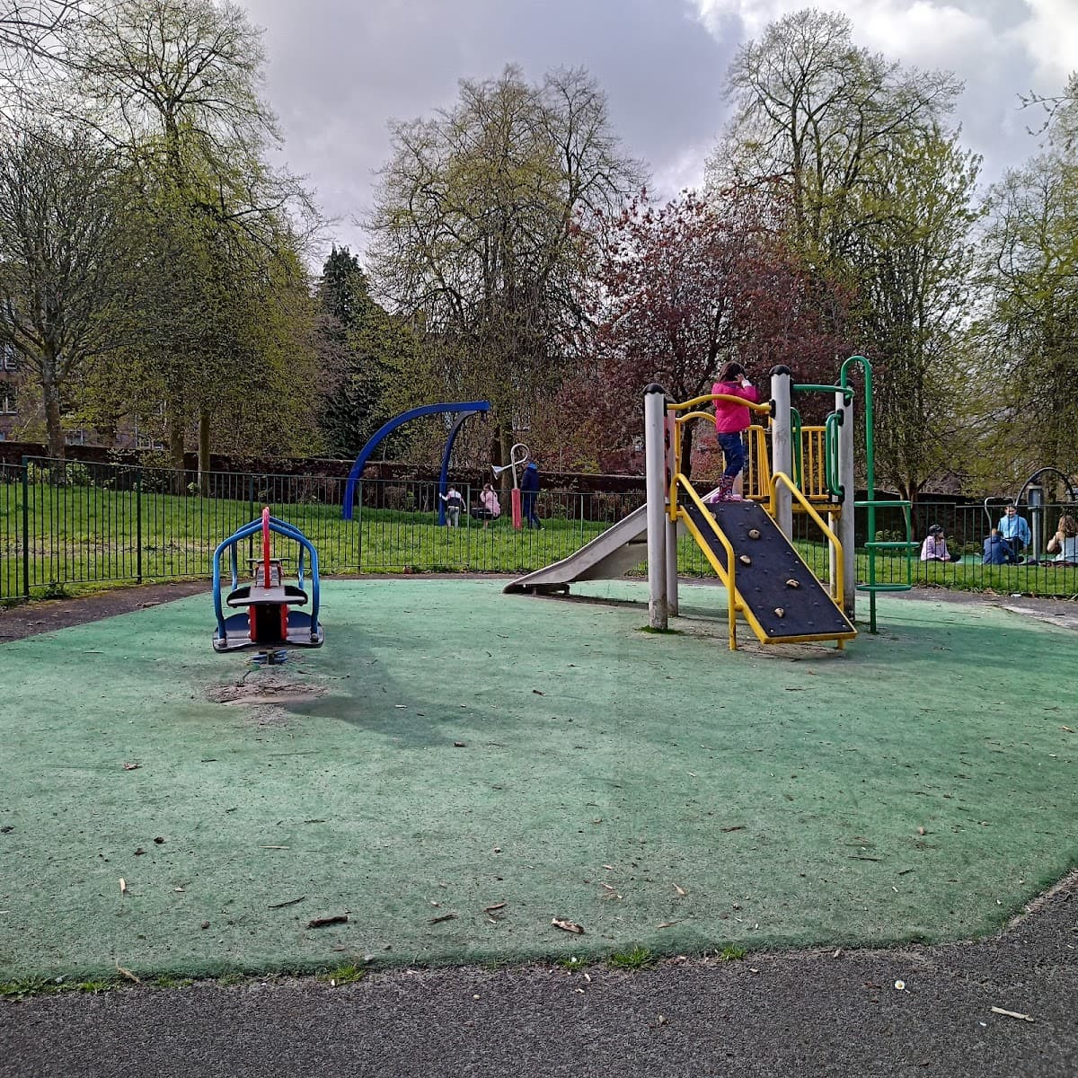 Cross Park - Image 2