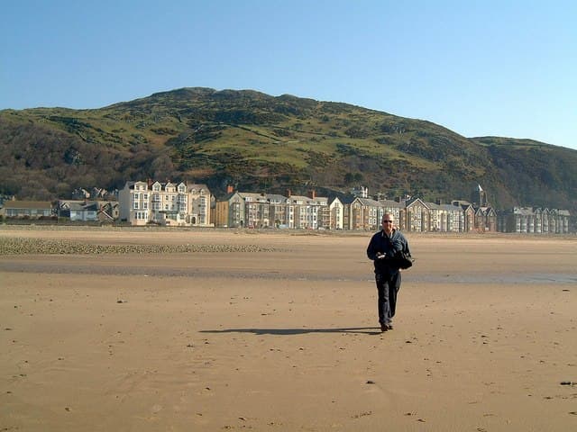 Barmouth Beach - Image 1