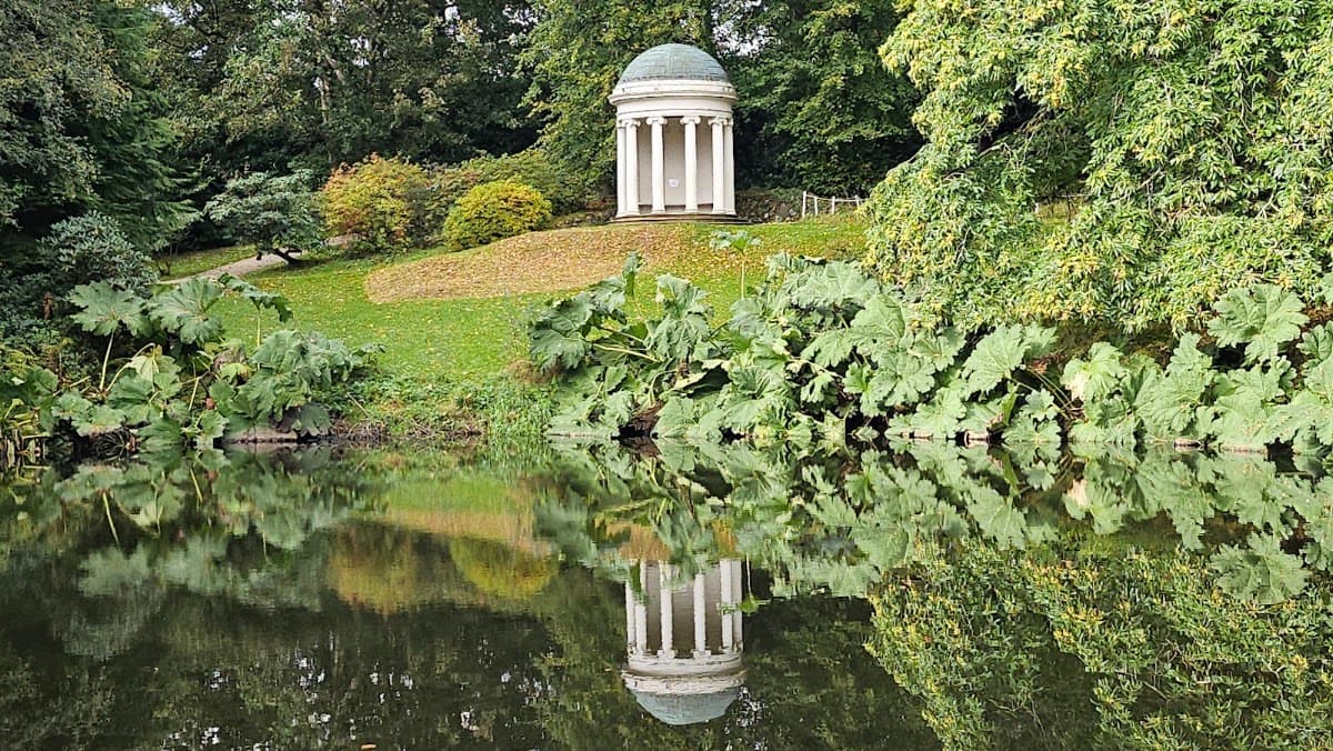 Hillsborough Castle and Gardens - Image 2
